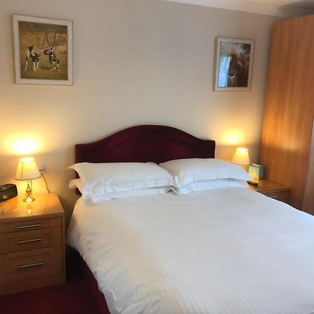 Merton House ワージング 部屋 写真