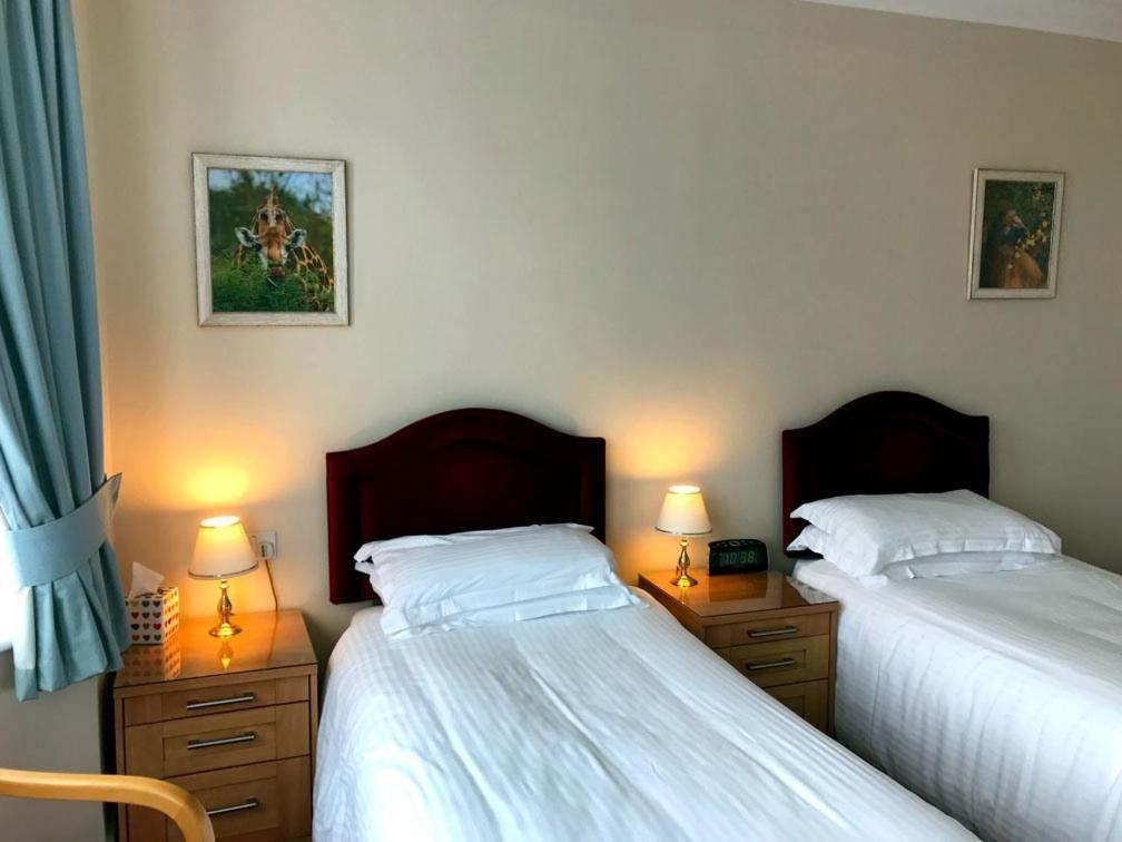 Merton House ワージング 部屋 写真